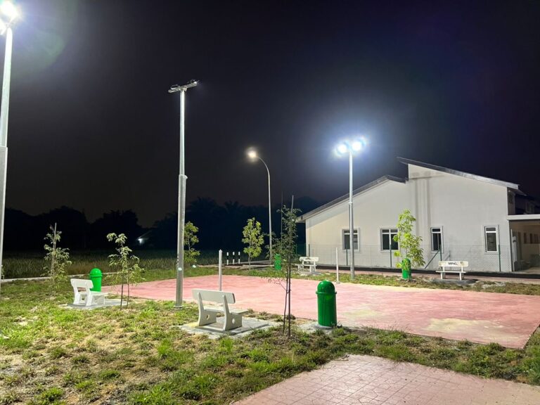 21308a0b-9d54-4572-8019-ecd8ab47aa1c